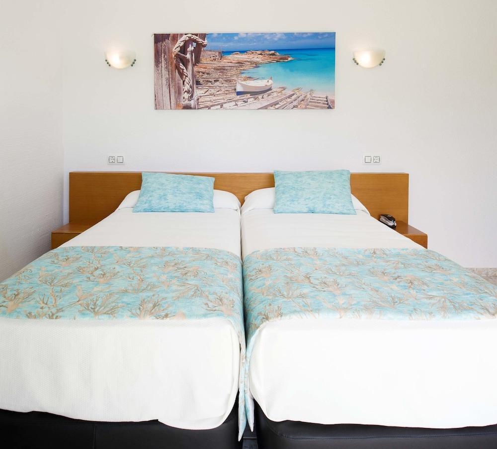 Hotel Tropical San Antonio  Eksteriør billede