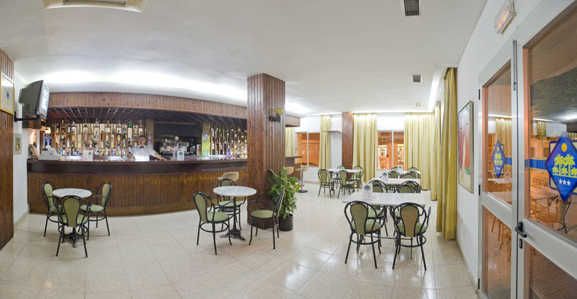Hotel Tropical San Antonio  Eksteriør billede