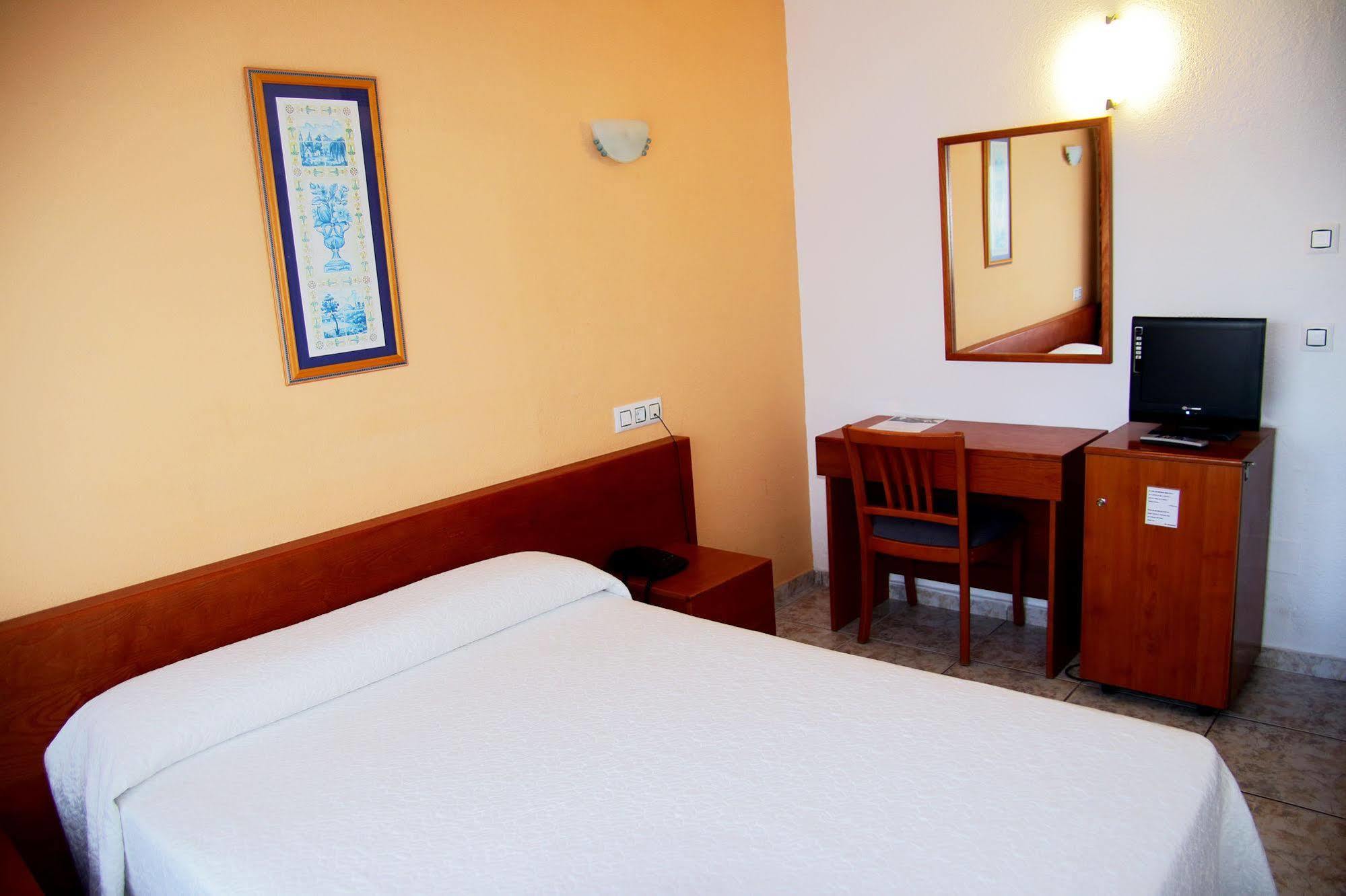 Hotel Tropical San Antonio  Eksteriør billede