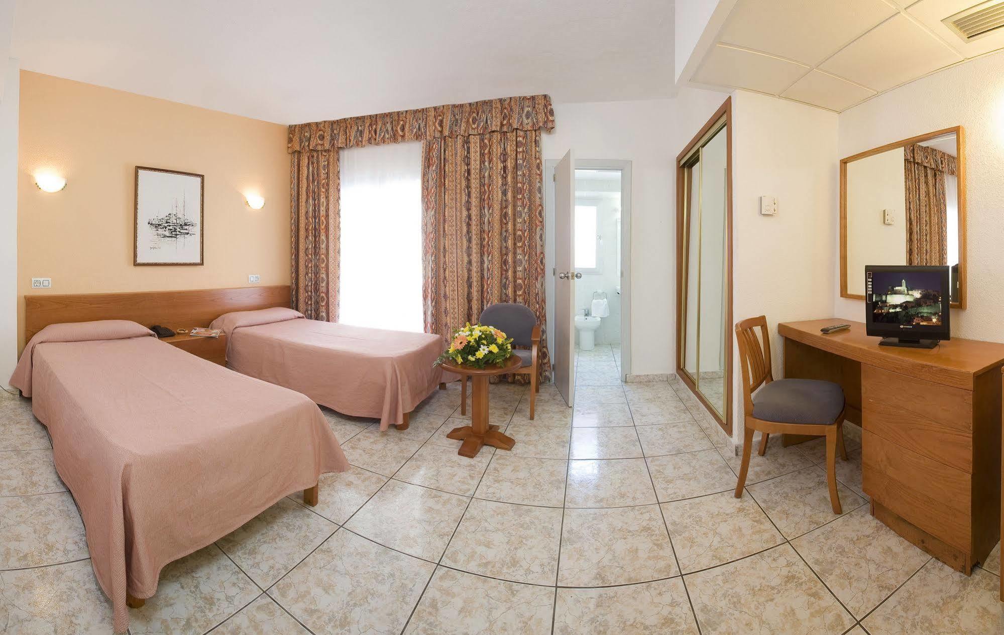 Hotel Tropical San Antonio  Eksteriør billede