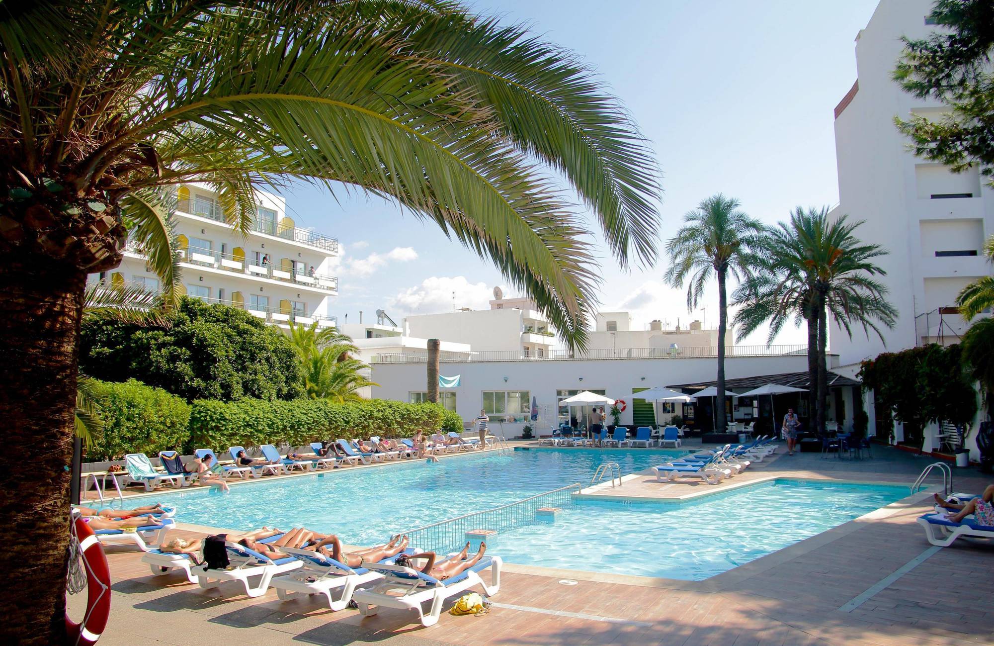 Hotel Tropical San Antonio  Eksteriør billede